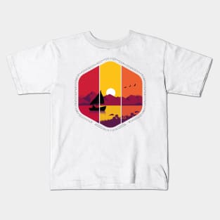 The sunset of adventure, t-shirt colored fire and freedom Kids T-Shirt
